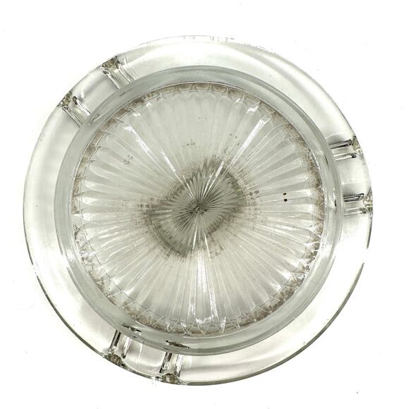 Vintage Clear Glass Ashtray Sunburst Pattern Mid Century 5.75" Round - Picture 2 of 6